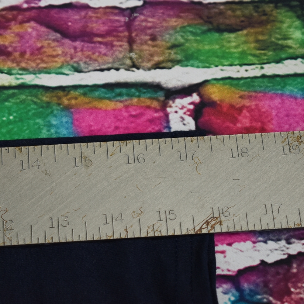 Kitty In Pocket Graphic - Picture 4 of 5